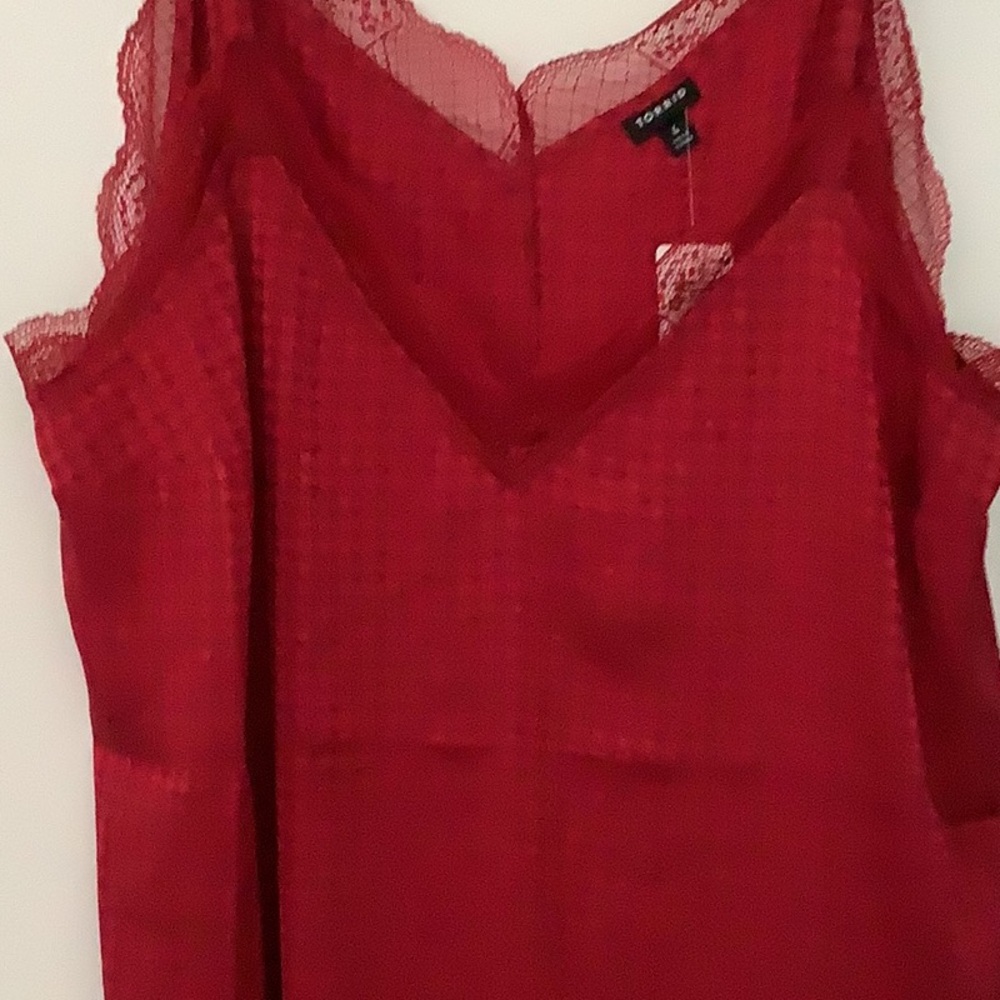 Lace Top with Pattern NWT Size Plus 4X